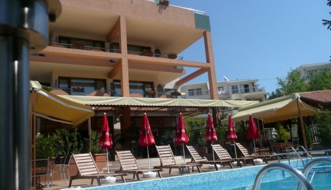 CAPRI_HOTEL_NESSEBAR_BULGARIA_AIR_TOUR_TRAVEL